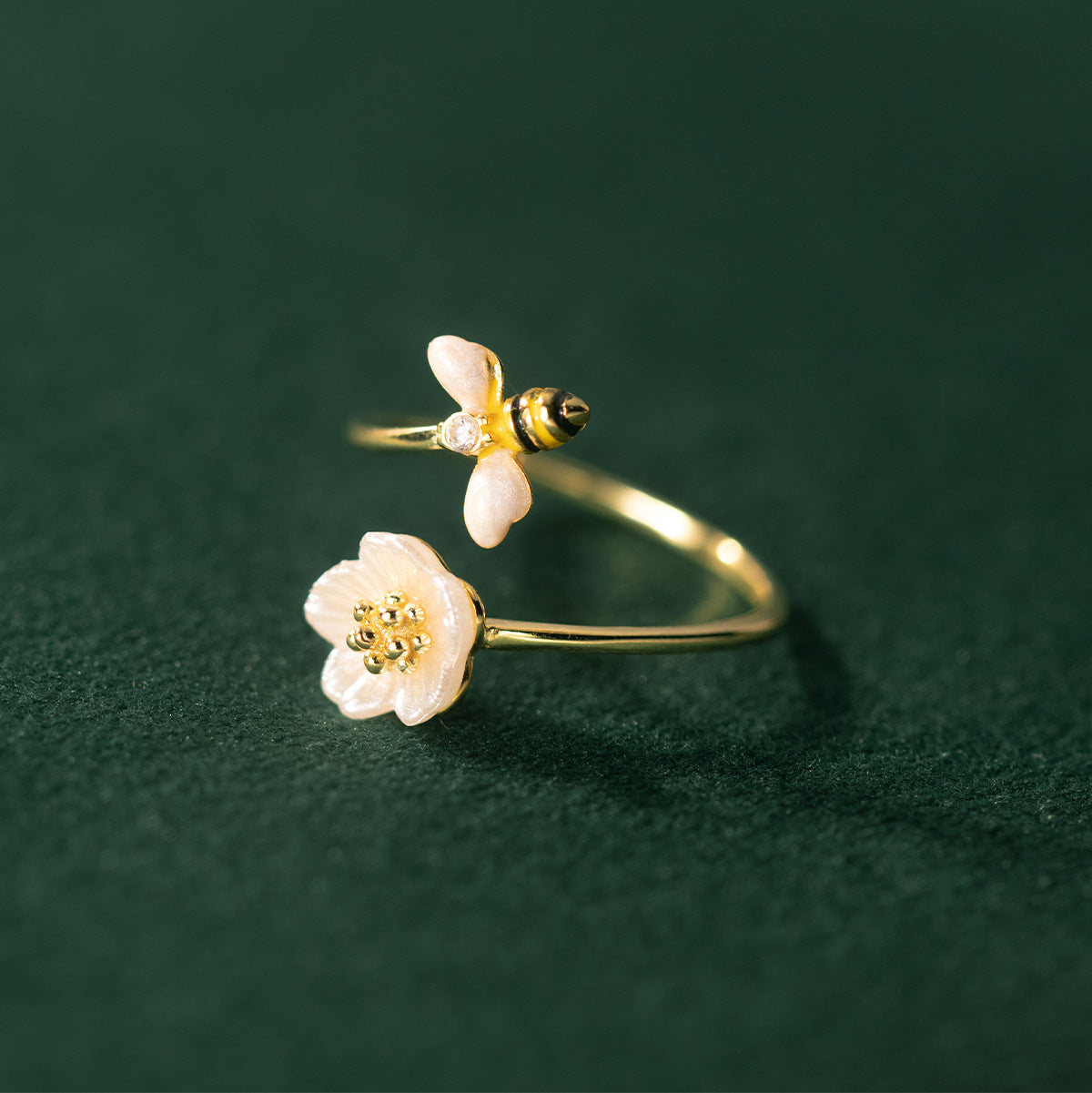 Silver Bee Shell Ring For Women