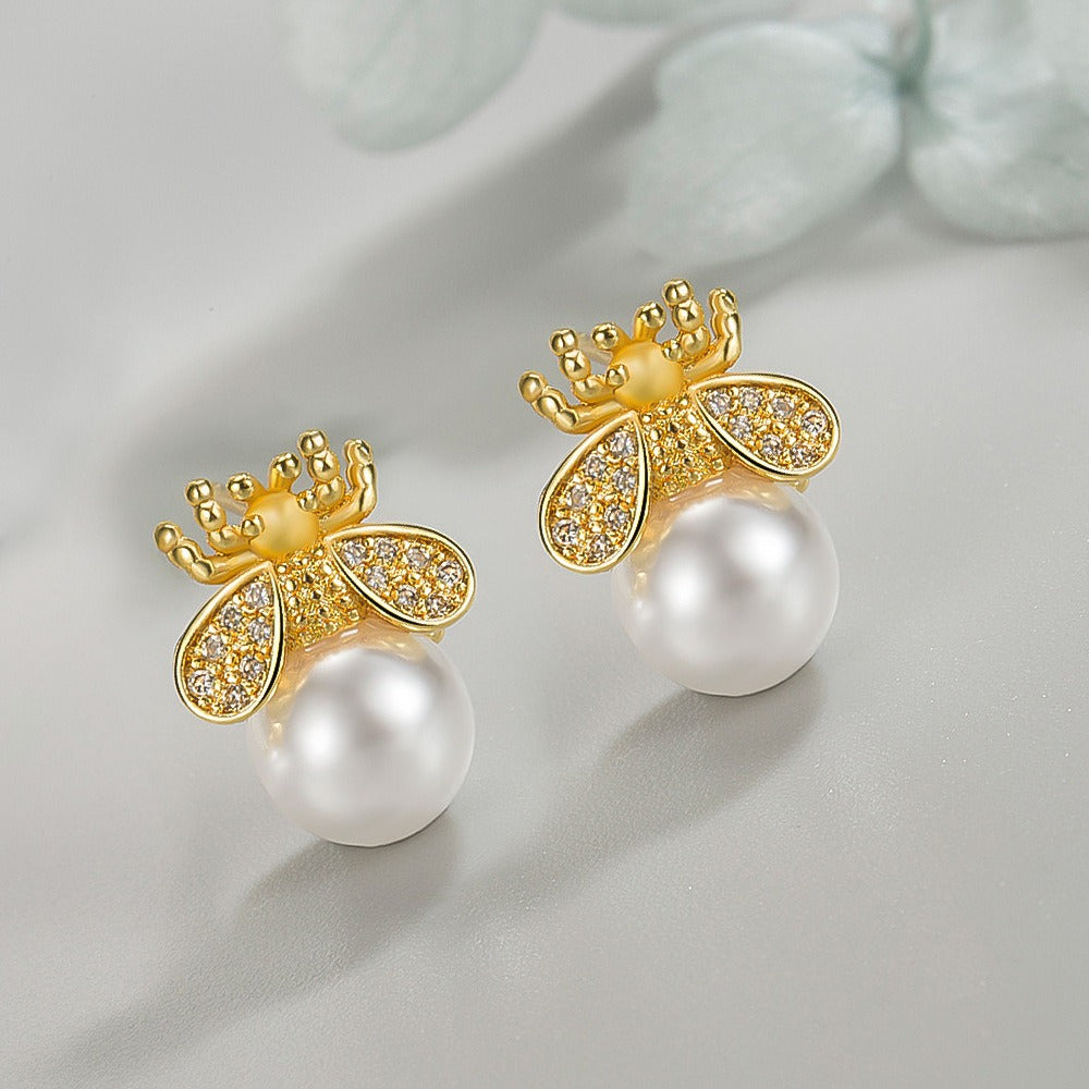 S925 new bee pearl earrings light luxury temperament freshwater earrings for women simple gold fashion personality