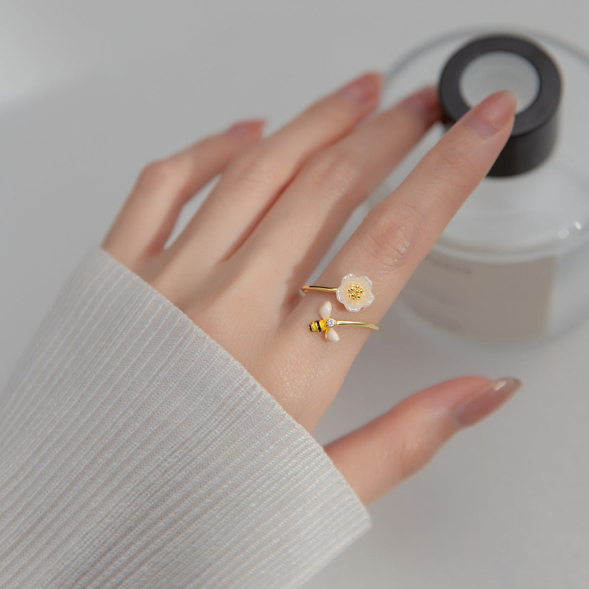 Silver Bee Shell Ring For Women