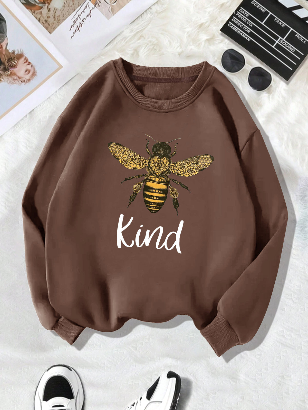 Back collar with plush sweatshirt round neck and KING bee print