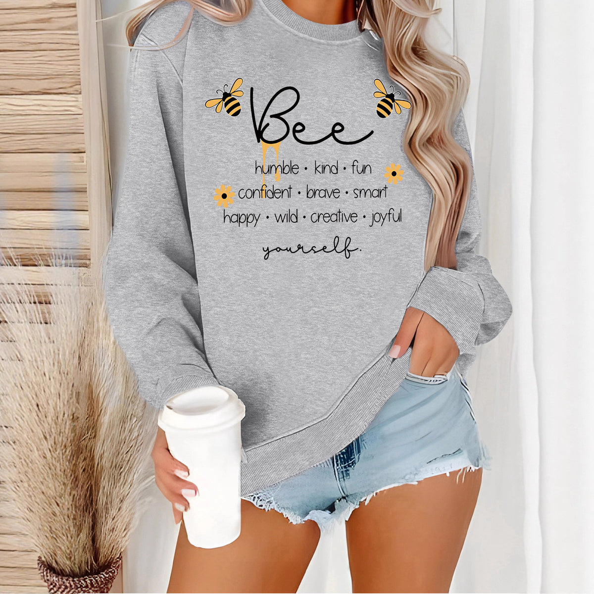 Bee round neck long sleeved hoodie
