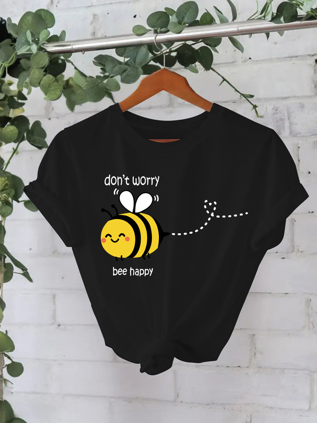 New Bee Pattern Short Sleeves