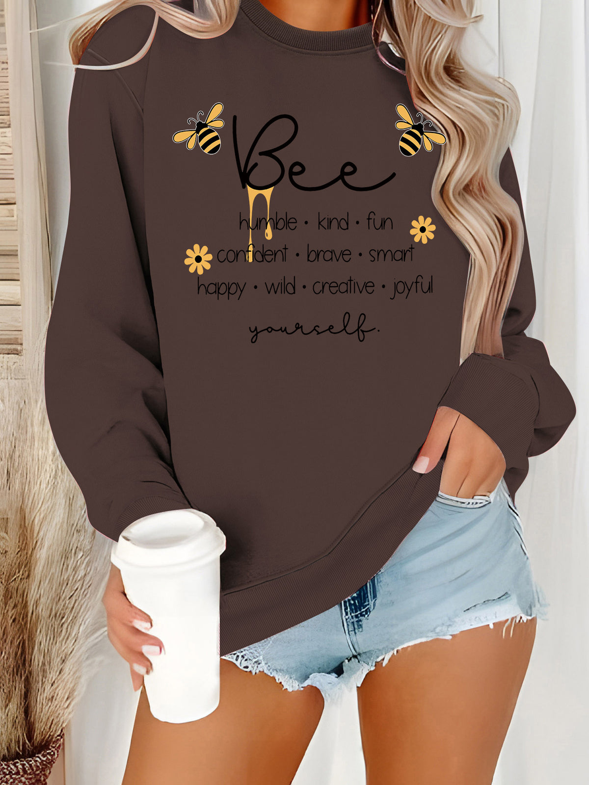 Bee round neck long sleeved hoodie