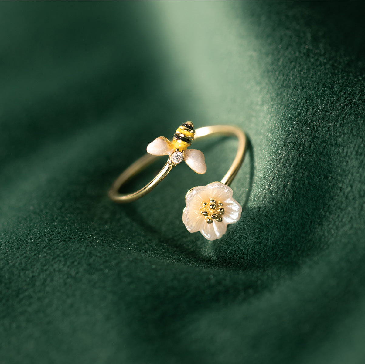 Silver Bee Shell Ring For Women